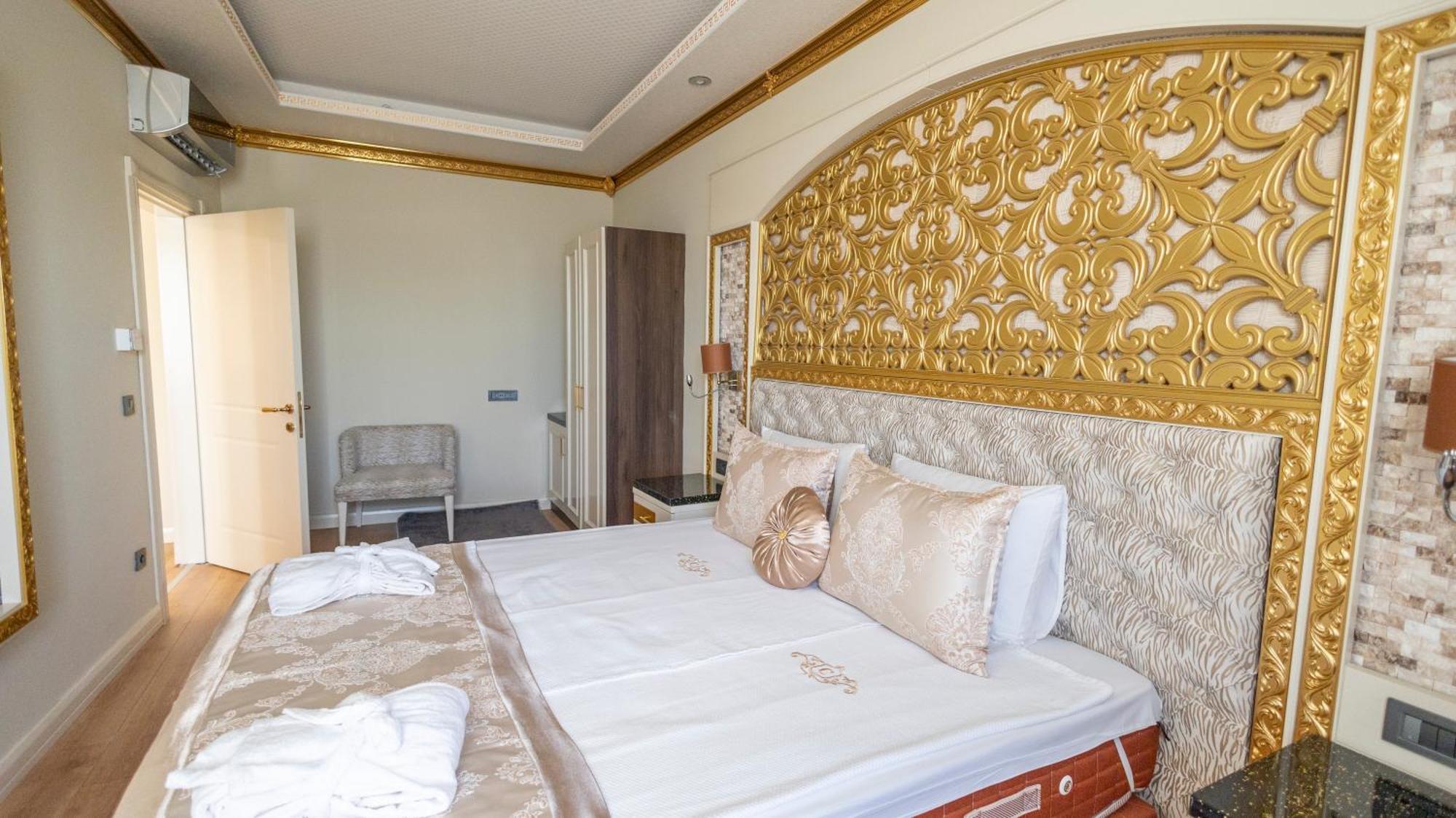Adalya Palace